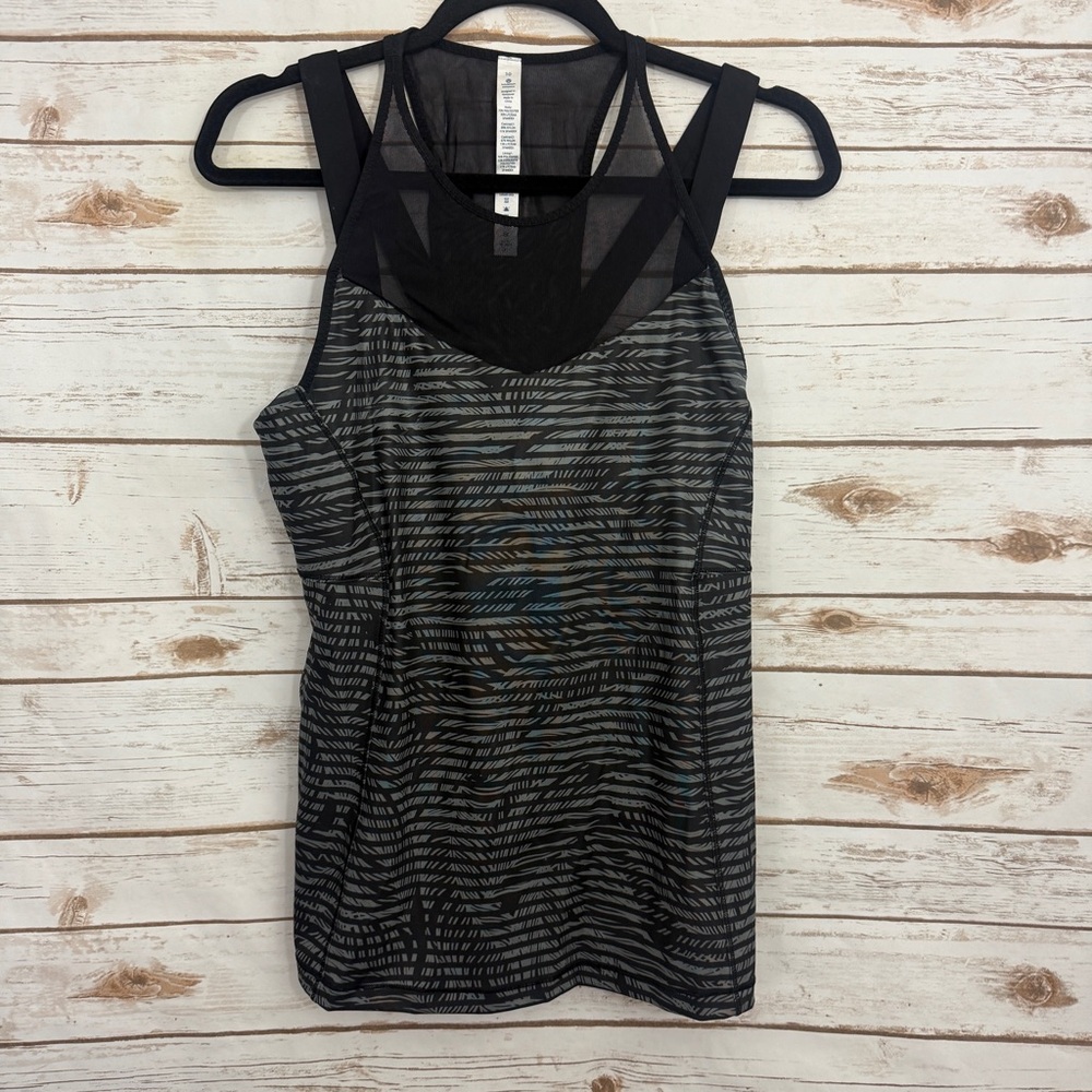 Lululemon Black Patterned Mesh Active Athletic Ta… - image 1